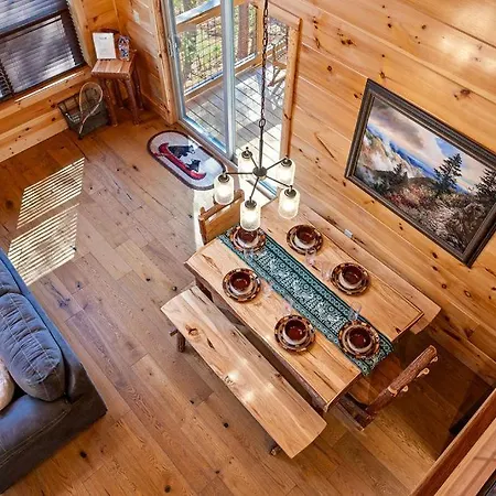 Bobcat Den By Eden Crest Villa Gatlinburg Exterior photo